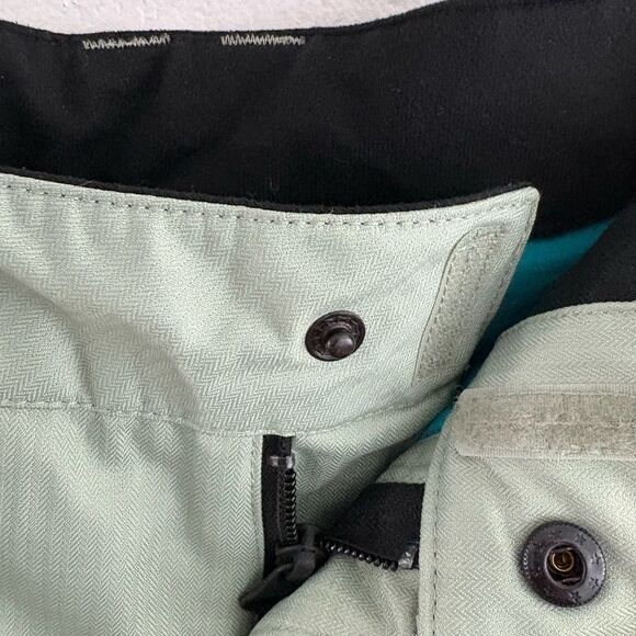 Volcom Frochickie Insulated Snowboard light green women’s Pants size XS - Picture 6 of 13